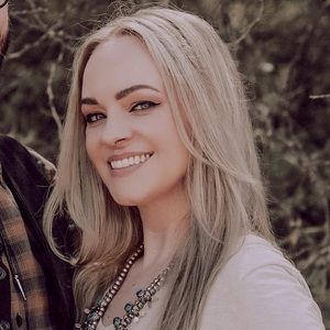 Meet your Posher, Karlyn